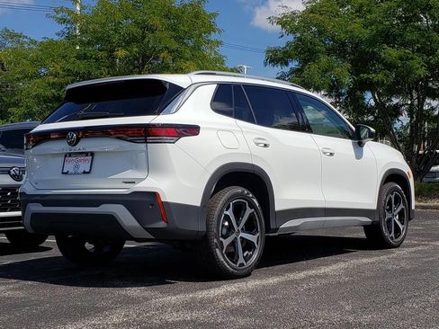 New 2026 Volkswagen Tiguan SE AWD/4WD image 3