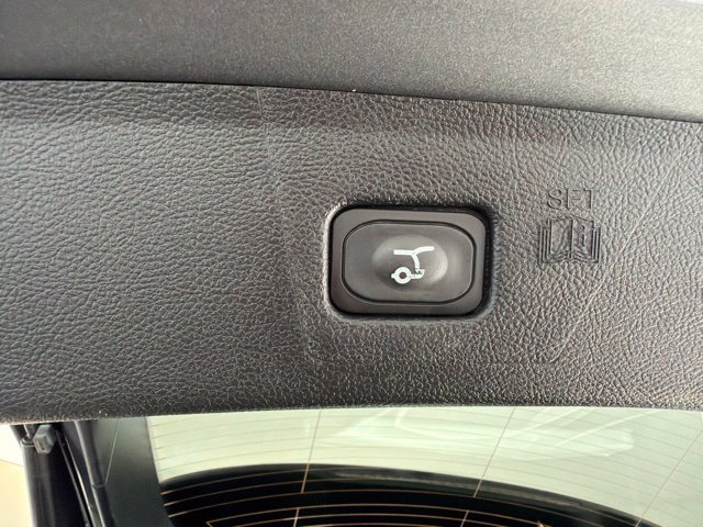 Used 2024 Ford Edge Titanium AWD/4WD image 35