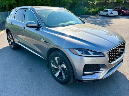 Used 2022 Jaguar F-PACE S AWD/4WD image 3