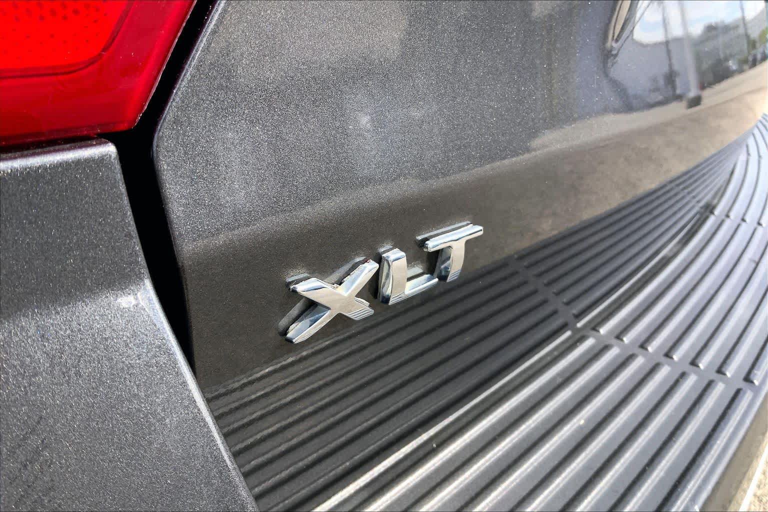 Used 2020 Ford Expedition XLT w/ Equipment Group 201A RWD image 8