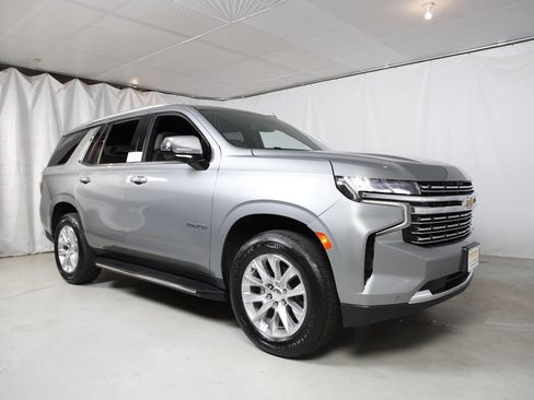 Used 2023 Chevrolet Tahoe Premier AWD/4WD image 24