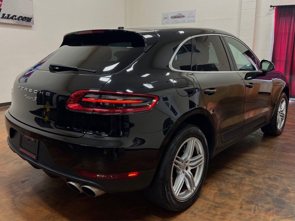 Used 2015 Porsche Macan S AWD/4WD image 9