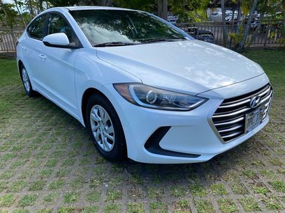 Used 2018 Hyundai Elantra SE w/ Cargo Package