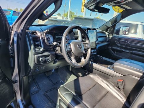 Used 2022 RAM 1500 Limited image 2