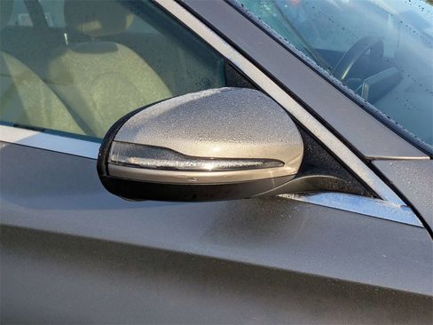 Used 2020 Mercedes-Benz C 300 Sedan image 12