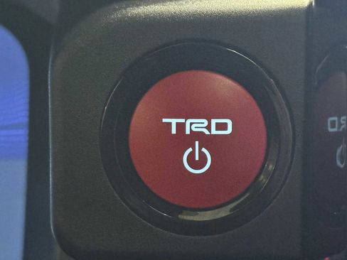 Certified 2025 Toyota 4Runner TRD Pro image 19