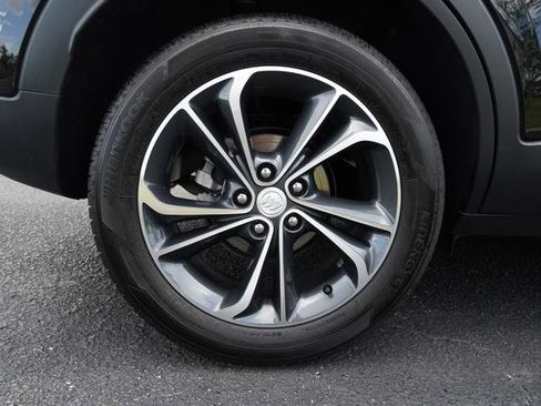 Used 2023 Buick Encore GX Select image 39