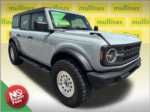Used 2022 Ford Bronco 4-Door AWD/4WD image 1