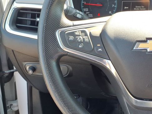 Used 2020 Chevrolet Equinox LS image 18