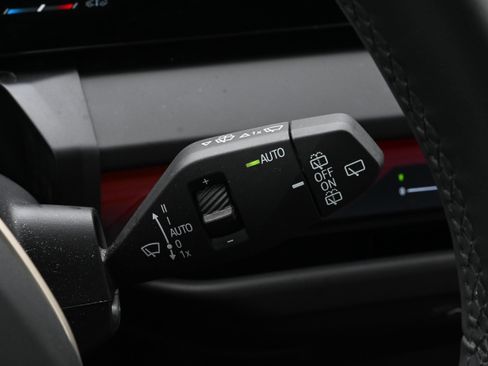 Certified 2025 BMW X3 xDrive30i w/ Premium Package image 38