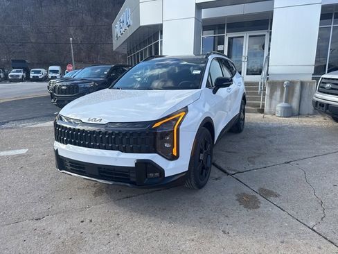 New 2026 Kia Sportage X-Line w/ X-Line Technology Package image 3