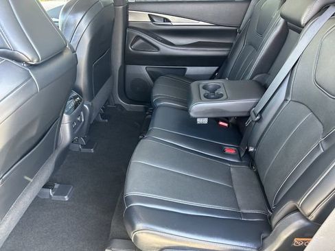Certified 2023 INFINITI QX60 Luxe w/ Cargo Package FWD image 19