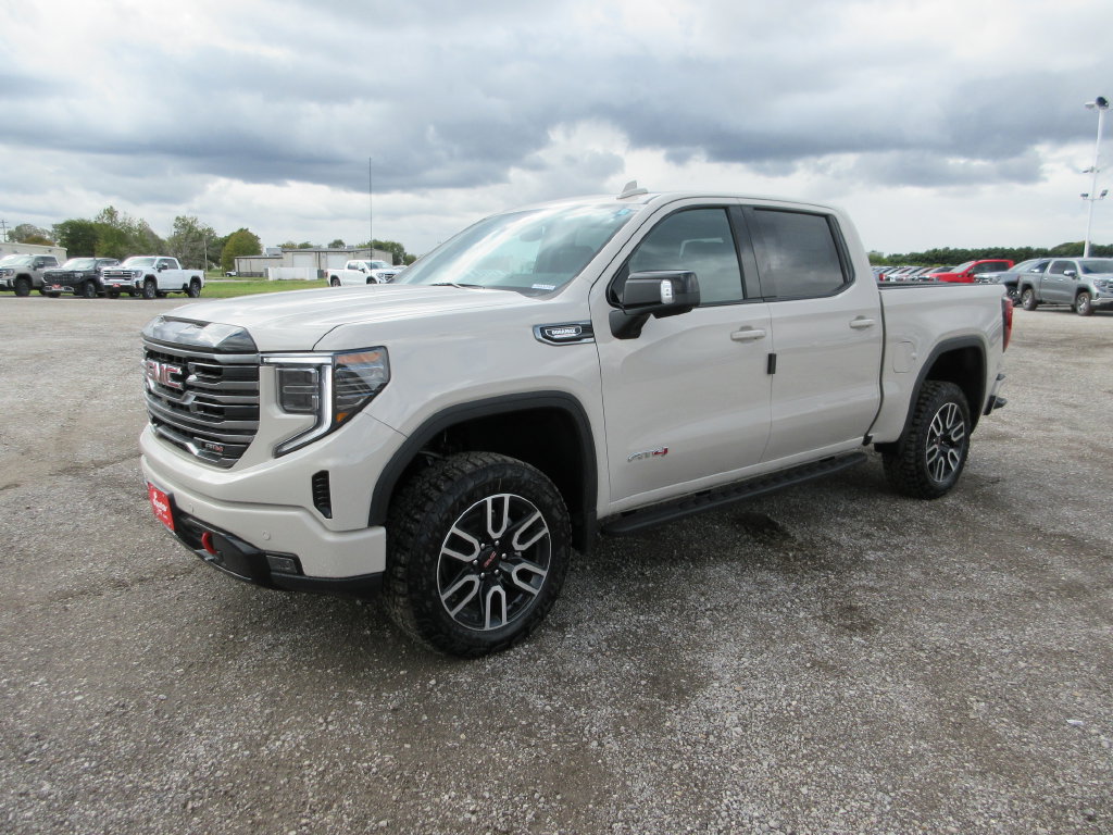 New 2026 GMC Sierra 1500 AT4 w/ AT4 Premium Package AWD/4WD image 10
