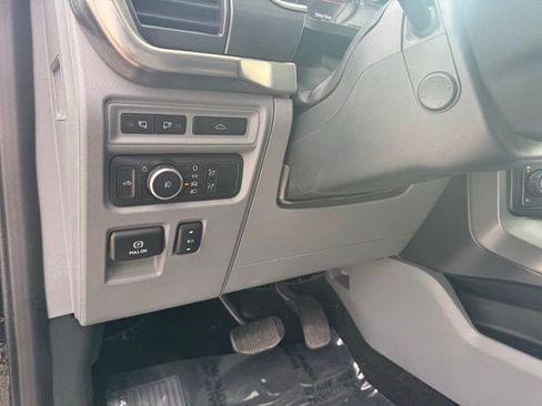 Used 2022 Ford F150 Lariat w/ Equipment Group 502A High image 14