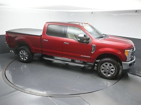 Used 2017 Ford F250 Lariat w/ Lariat Ultimate Package AWD/4WD image 40