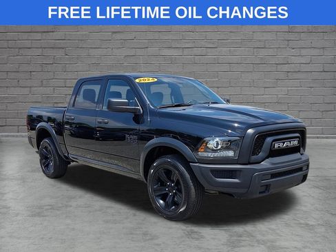 Used 2024 RAM 1500 Warlock AWD/4WD image 1