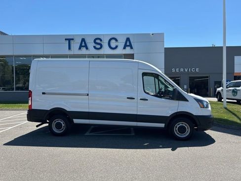 Used 2023 Ford Transit 150 Medium Roof RWD image 8
