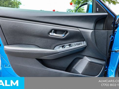 Used 2024 Nissan Sentra SV FWD image 36