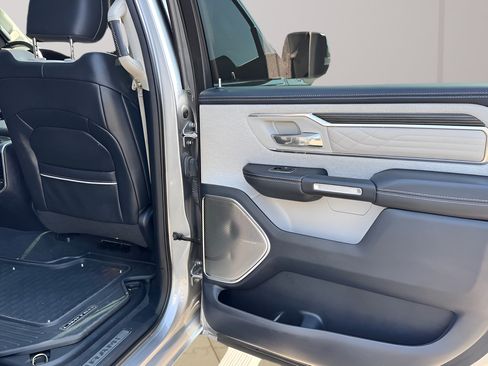 Used 2022 RAM 1500 Limited AWD/4WD image 28