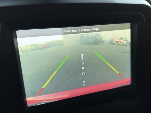 Used 2021 Jeep Renegade Sport image 34