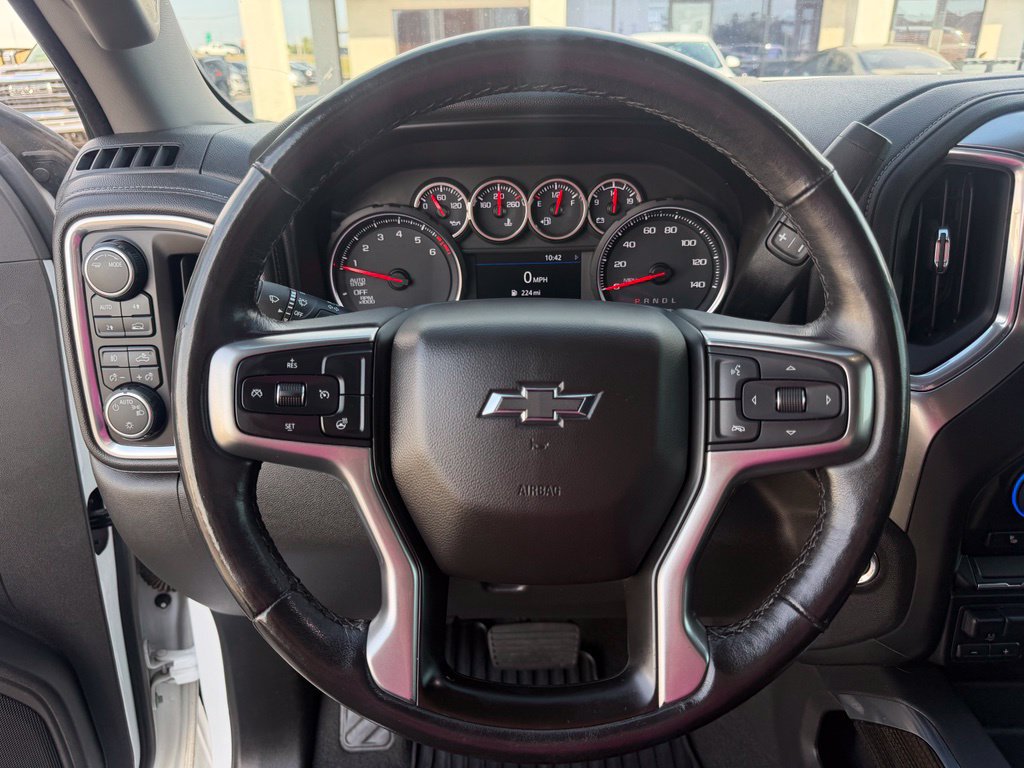 Used 2020 Chevrolet Silverado 1500 RST w/ Texas Edition AWD/4WD image 26
