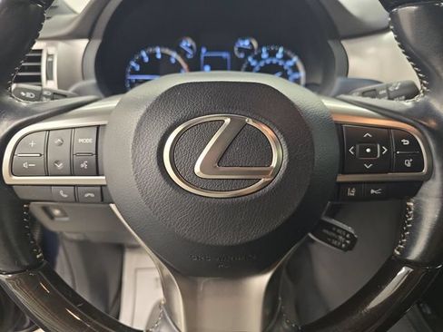 Used 2022 Lexus GX 460 Premium w/ Accessory Package AWD/4WD image 32