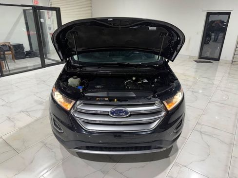 Used 2015 Ford Edge Titanium w/ Equipment Group 301A AWD/4WD image 4