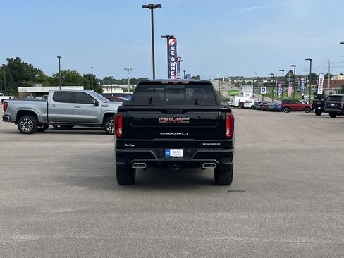 Used 2024 GMC Sierra 1500 Denali AWD/4WD image 5