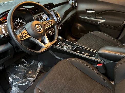 Used 2024 Nissan Kicks SV image 12