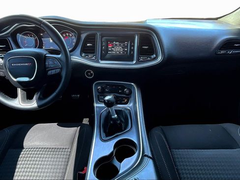 Used 2015 Dodge Challenger R/T w/ Quick Order Package 22B R/T image 14