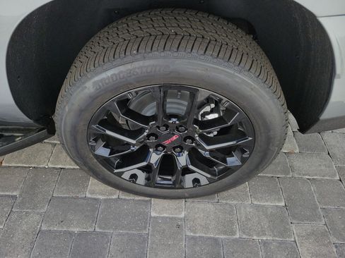 New 2026 GMC Yukon XL Elevation image 11