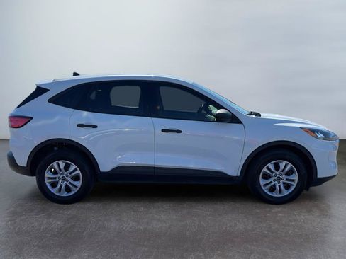 Used 2022 Ford Escape S AWD/4WD image 6