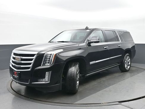 Used 2020 Cadillac Escalade ESV Premium Luxury image 7