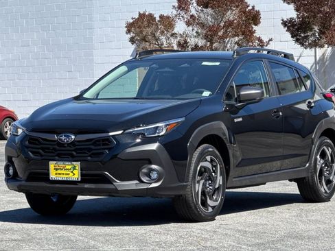 New 2026 Subaru Crosstrek 2.5i Limited w/ Crosstrek Mirror Package image 8