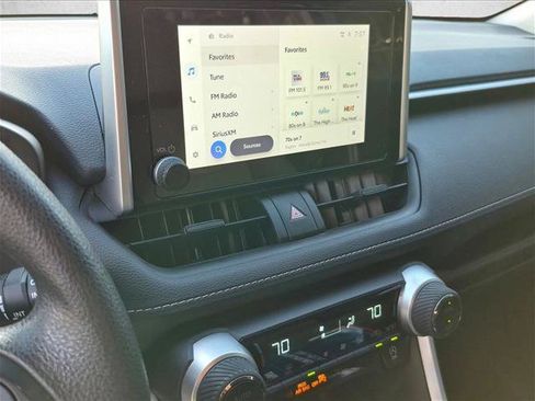 Used 2024 Toyota RAV4 XLE w/ Convenience Package FWD image 11
