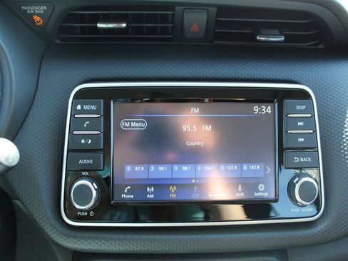 Used 2025 Nissan Kicks Play S FWD image 14