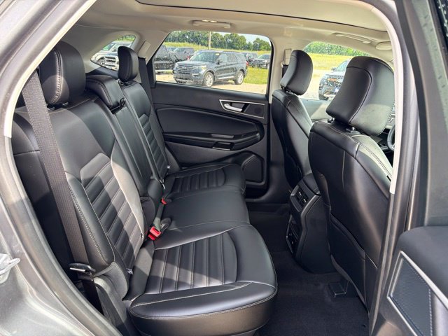 Used 2024 Ford Edge SEL w/ Convenience Package AWD/4WD image 26