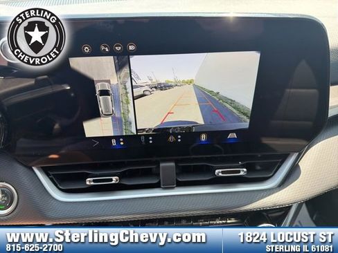 Used 2025 Chevrolet Equinox LT w/ Convenience Package II FWD image 21