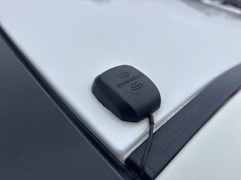 Used 2015 Toyota Camry SE image 42