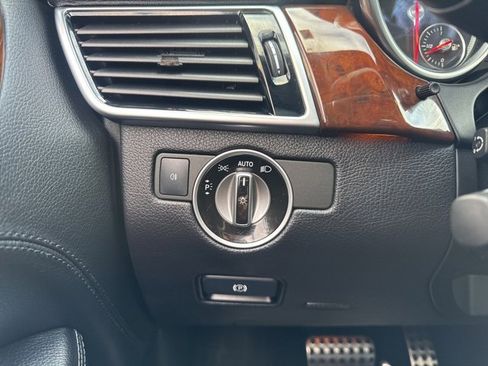 Used 2016 Mercedes-Benz GLE 400 4MATIC image 13