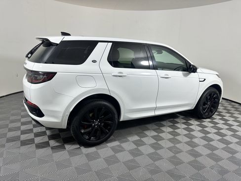 Used 2025 Land Rover Discovery Sport S image 19