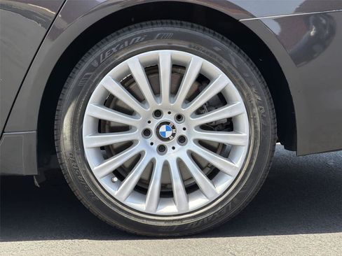 Used 2012 BMW 750Li RWD image 9