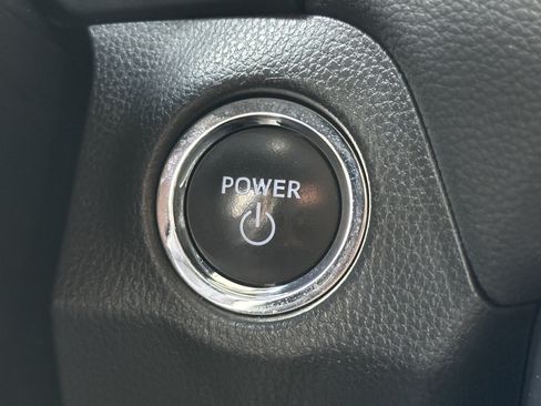 Used 2025 Toyota RAV4 XSE w/ Advanced Technology Package AWD/4WD image 22