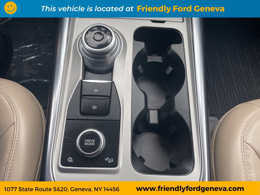 Used 2023 Ford Explorer XLT w/ Equipment Group 202A AWD/4WD image 26