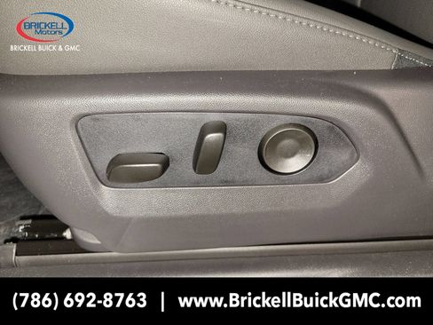 New 2026 GMC Sierra 3500 SLT w/ SLT Convenience Package AWD/4WD image 19