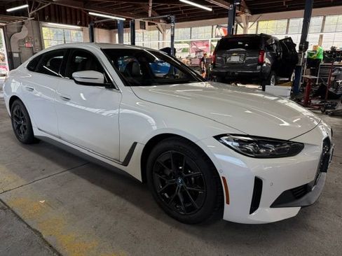 Used 2024 BMW i4 xDrive40i AWD/4WD image 5