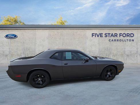 Used 2013 Dodge Challenger R/T Plus image 10