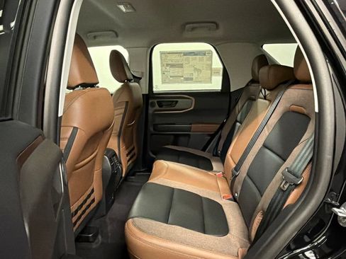 New 2026 Ford Bronco Sport Outer Banks w/ Outer Banks Tech Package+ AWD/4WD image 31