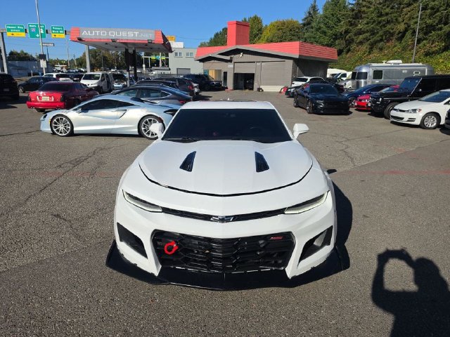 Used 2016 Chevrolet Camaro SS RWD image 22