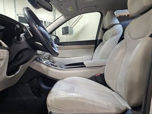 Used 2022 Hyundai Palisade SEL w/ Premium Package image 14
